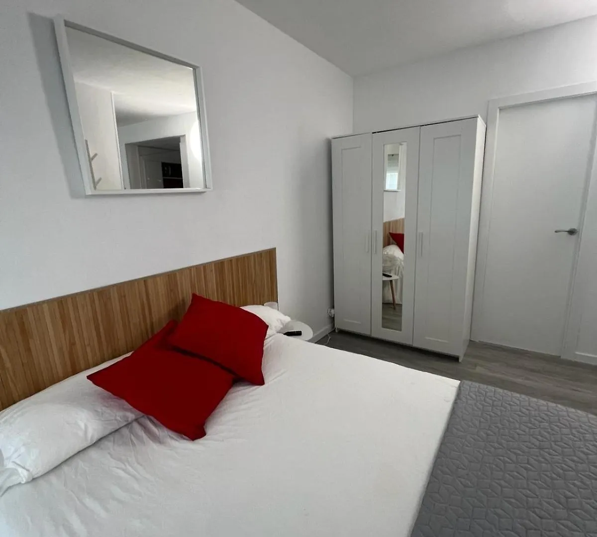 アパート Apartamiento Vista Al Mar - Holiday Center En ロザス