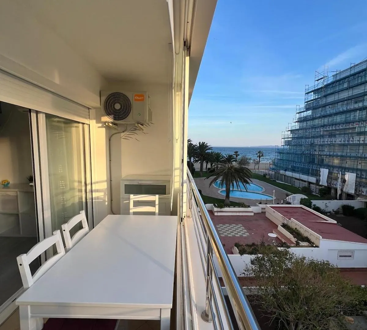 アパート Apartamiento Vista Al Mar - Holiday Center En ロザス スペイン
